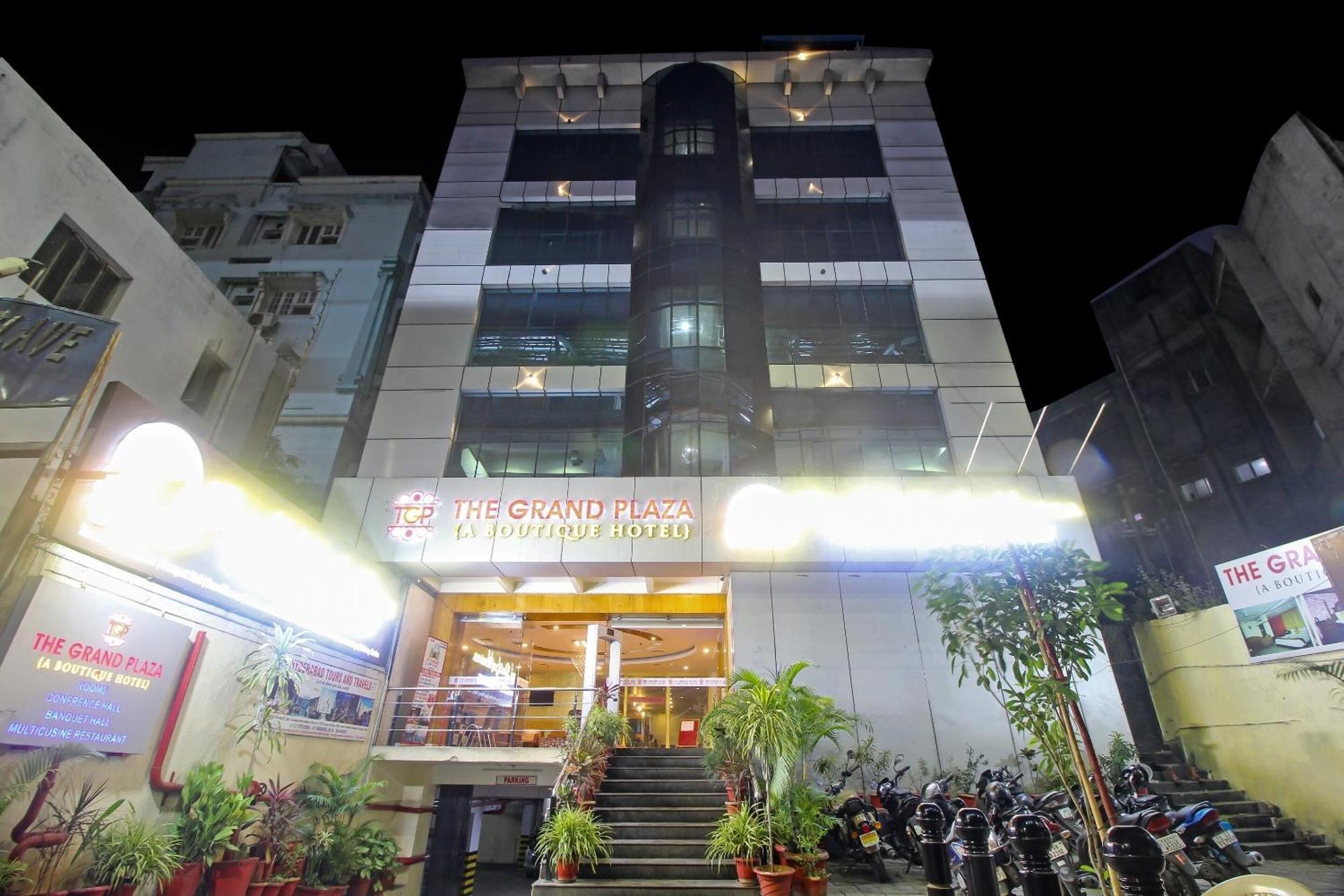 Hotel Townhouse The Grand Plaza Hyderabad Exterior foto